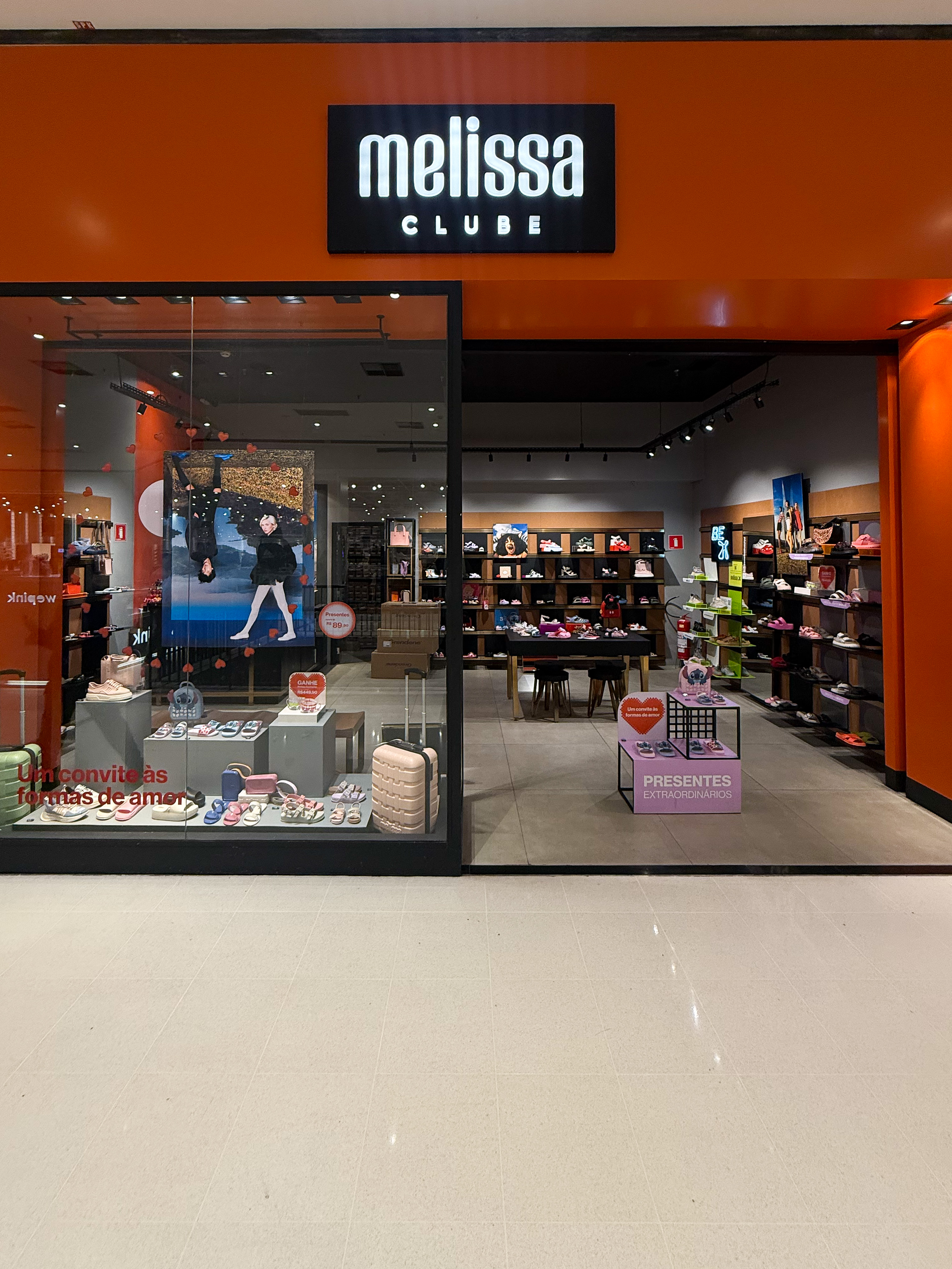 Logo da loja clube melissa