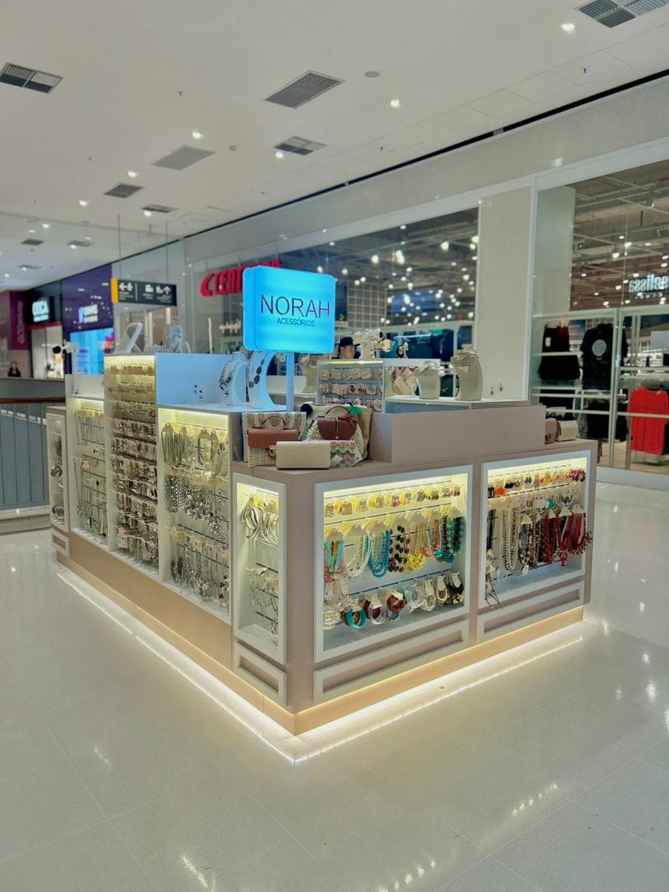 Logo da loja norah acessórios