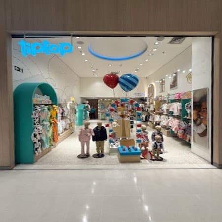 Imagem de interna da loja tip top