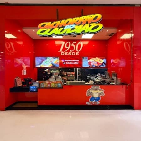 Imagem de interna da loja cachorrão do claudião
