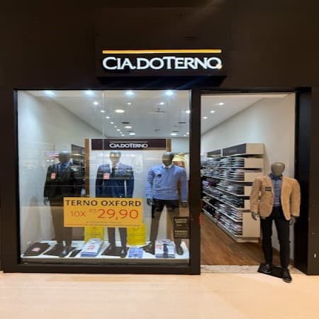 Imagem de interna da loja cia do terno