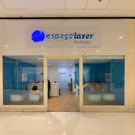 Imagem de interna da loja espaco laser