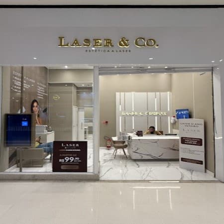 Imagem de interna da loja laser & co