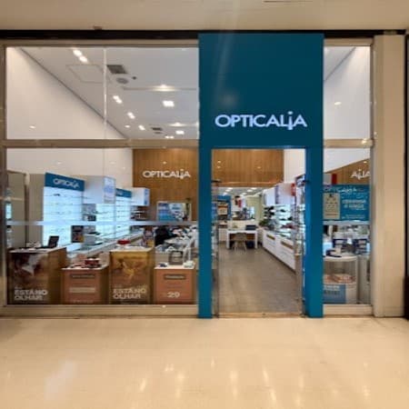 Imagem de interna da loja opticália