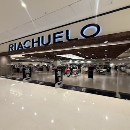 Imagem de interna da loja riachuelo