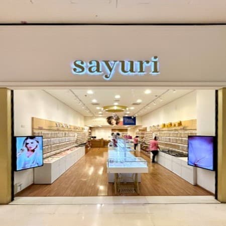 Imagem de interna da loja sayuri acessórios