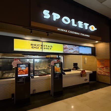 Imagem de interna da loja spoleto