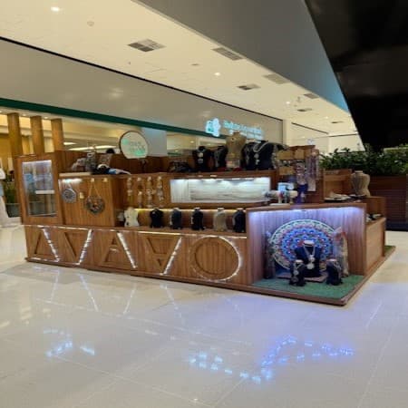 Imagem de interna da loja toque & magia